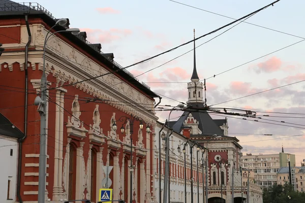 Kazansky järnvägsterminal (Kazansky vokzal)--är en av nio järnvägsterminaler i Moskva, Ryssland — Stockfoto