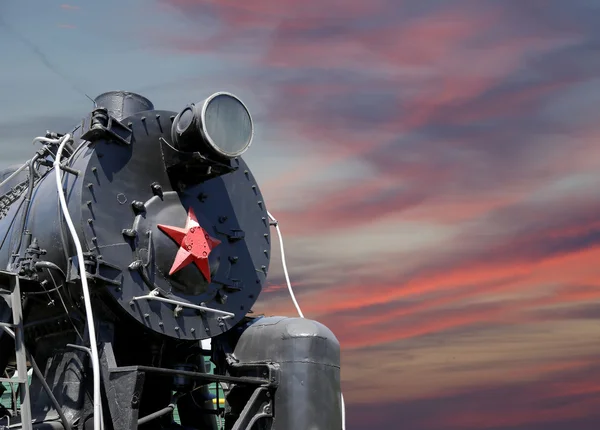 Gamla steam locomotive, Moskva museum av järnväg i Ryssland, Rizhsky järnvägsstation (Rizhsky vokzal, Riga station) — Stockfoto