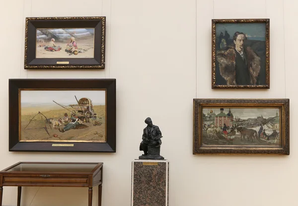Die staatliche Tretjakow-Galerie ist eine Kunstgalerie in Moskau, Russland, das weltweit führende Depot für russische bildende Kunst. Die Geschichte der Galerie beginnt 1856. — Stockfoto