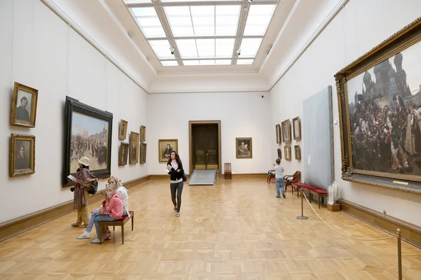 Statens Tretjakovgalleriet är ett konstgalleri i Moskva, Ryssland, främst depositarie för rysk konst i världen. Galleriets historia börjar år 1856. — Stockfoto