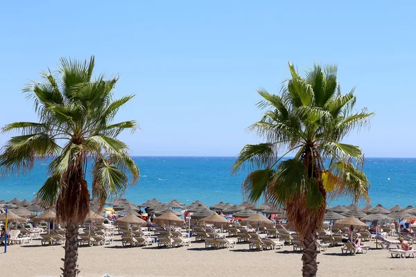 Praia. Costa del Sol, Málaga em Andaluzia, Espanha — Fotografia de Stock