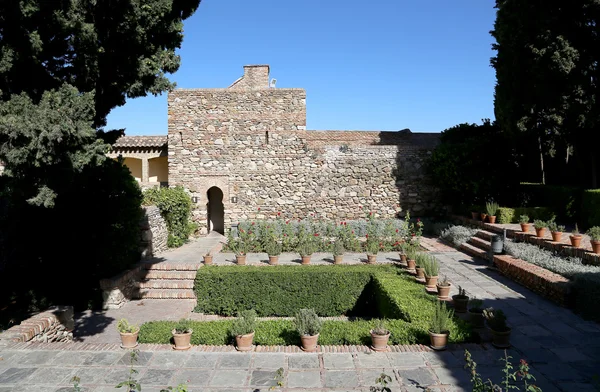 Castelo de Alcazaba na montanha de Gibralfaro. Málaga, Espanha — Fotografia de Stock