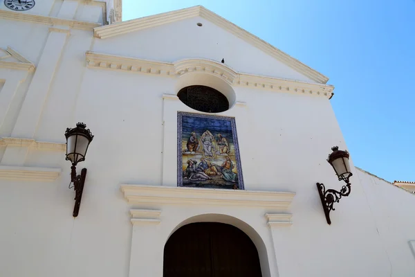 Katholieke kerk in Nerja, Andalusie, Spanje — Stockfoto