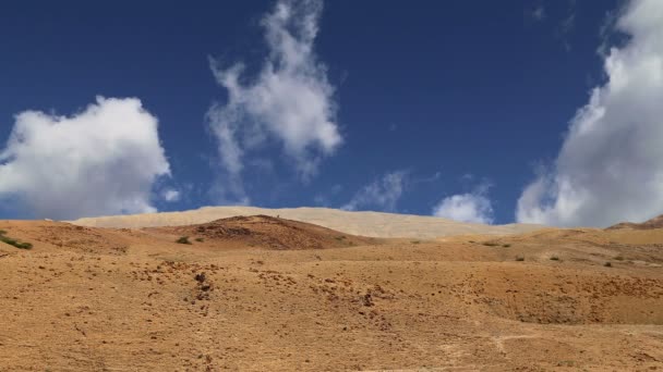 Wüste Berglandschaft, Jordanien, Naher Osten — Stockvideo