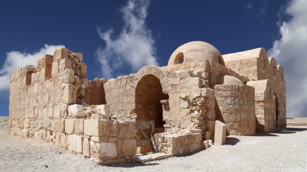 Pouštní hrad Quseir Amra nedaleko Ammánu, Jordánsko — Stock video