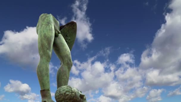 La estatua en el área arqueológica de Agrigento, Sicilia, Italia — Vídeos de Stock