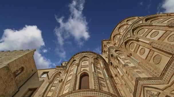 Catedral-Basílica de Monreale, é uma igreja católica romana em Monreale, Sicília — Vídeo de Stock