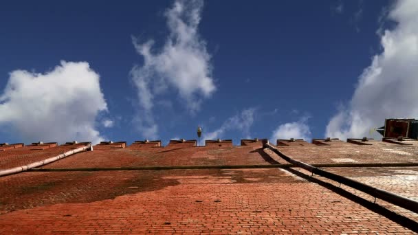 Muro del Kremlin que rodea el Kremlin de Moscú, Rusia — Vídeos de Stock