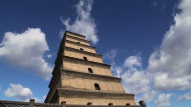 Giant Wild Goose Pagoda veya Big Wild Goose Pagoda, Çin'in Shaanxi eyaletinde yer alan bir Budist pagoda