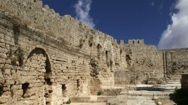 Rhodes Town, Yunanistan (zaman atlamalı Ortaçağ surları)