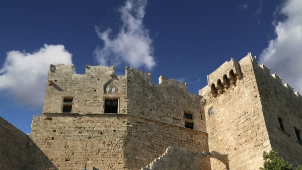 Lindos Acropolis on Rhodos oude archeologische vindplaats, Griekenland — Stockvideo