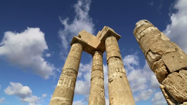 Templo de Apolo en la Acrópolis de Rodas, Grecia — Vídeo de stock