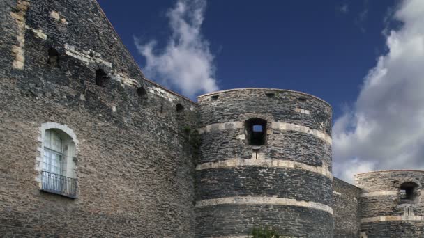 Екстер'єр замок Анже, міста Анже, Мен і Луара, Франція — стокове відео