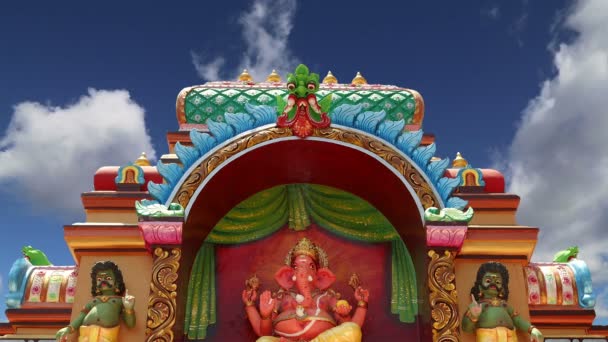 Traditioneller hinduistischer Tempel, Südindien, Kerala — Stockvideo