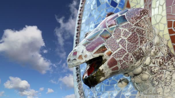 Parc Guell Gaudi v Barceloně, Španělsko — Stock video