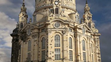 Lutheran Kilisesi Dresden, Almanya Dresden Frauenkirche (kelimenin tam anlamıyla kilise Our Lady) olduğunu