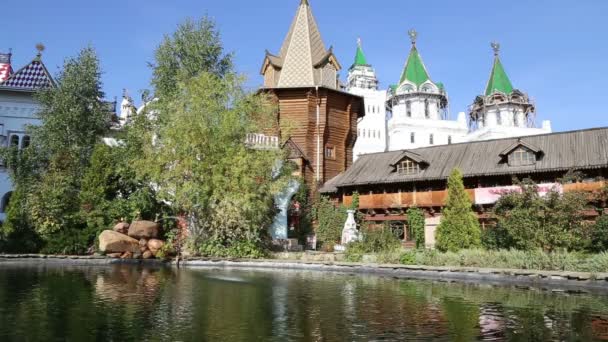 Kremlin à Izmaylovo, Moscou, Russie- centre unique de culture et de divertissement, basé à la célèbre Izmaylovo Vernissage — Video