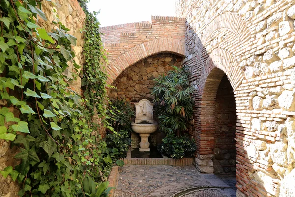 Alcazaba vár Gibralfaro-hegy. Malaga, Andalúzia, Spanyolország. — Stock Fotó