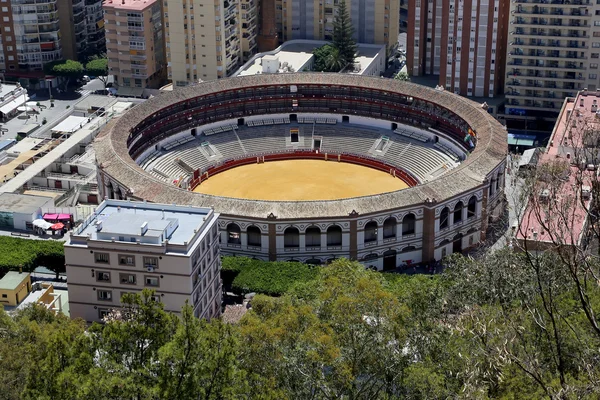 Вид на Малагу с площади Plaza de Toros (bullring) с воздуха, Испания — стоковое фото