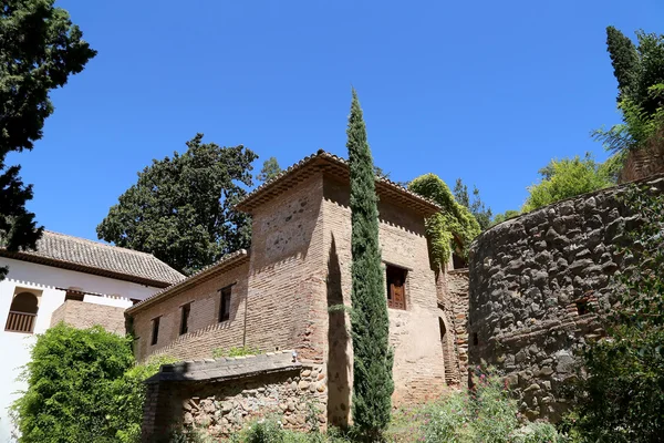 Alhambra Palace - medieval moorish castle in Granada, Andalusia,Spain — Stock Photo, Image