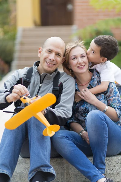 Familia feliz y hobby — Foto de Stock