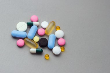 Tablet, ilaç ve uyuşturucu