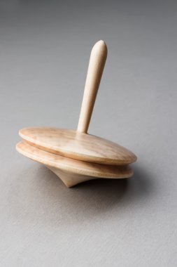Ahşap oyuncak spinner gri