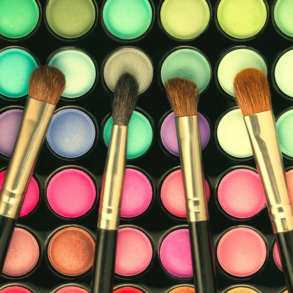 Conjunto de maquillaje colorido —  Fotos de Stock