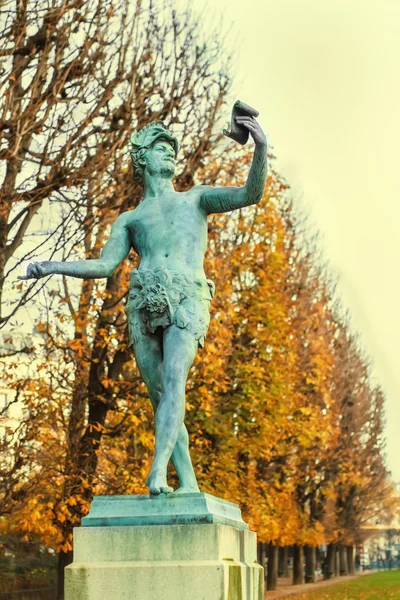 Sculpture at the Luxembourg Garden — Stock Photo, Image