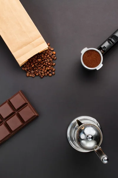 Coffee and chocolate on table — Stock Photo, Image