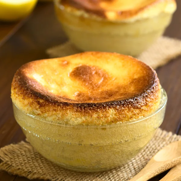 Lemon Souffle in Glass Bowl — Stok fotoğraf