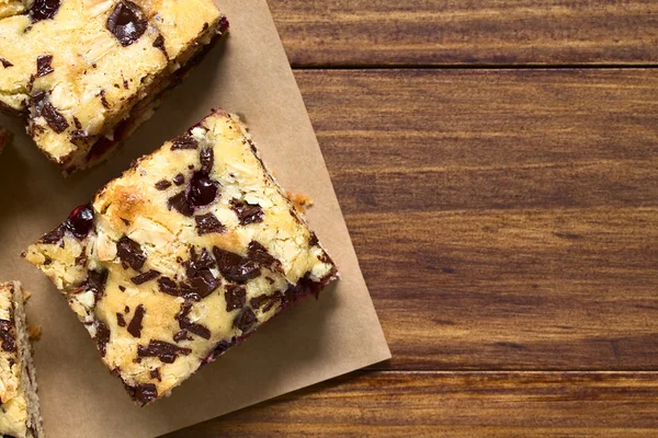 Cherry Blondie Cake — Stock Photo, Image