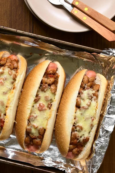 Baked Chili Hot Dog — Stock Photo, Image