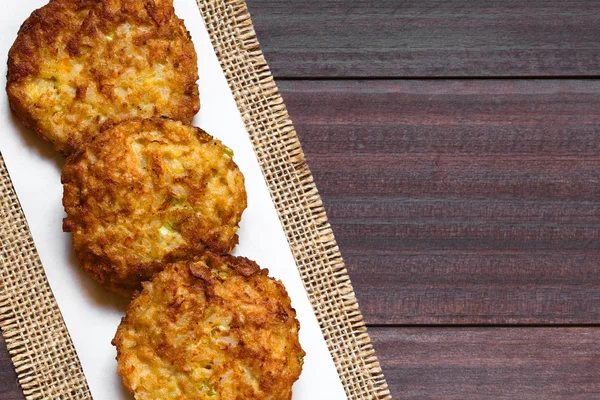 Rijst pasteitjes of Fritters — Stockfoto