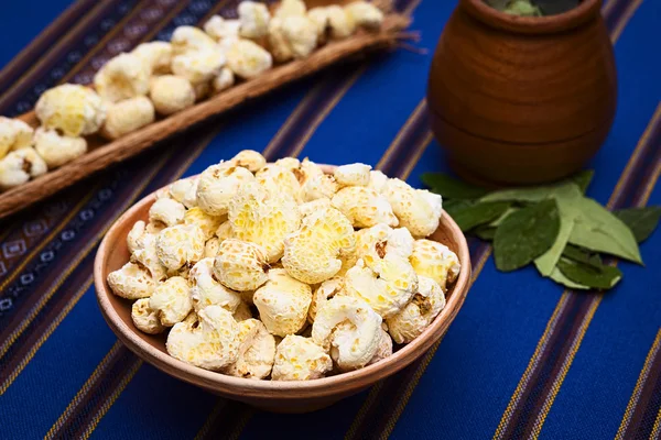 Lanche boliviano Pasancalla (Milho Doce Popped ) — Fotografia de Stock