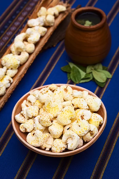 Bolivian Snack Pasancalla (Sweetened Popped Corn) — Stock Photo, Image