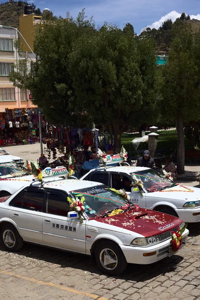 Välsignelse av bilar i Copacabana i Bolivia — Stockfoto