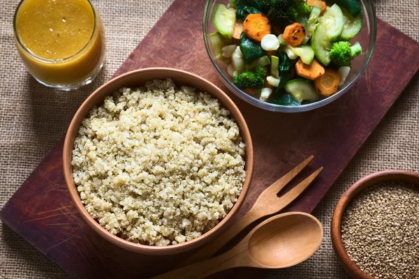 Quinoa with Vegetables — Stock Photo, Image