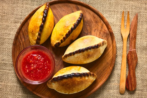 Pastagens bolivianas de carne de saltena — Fotografia de Stock