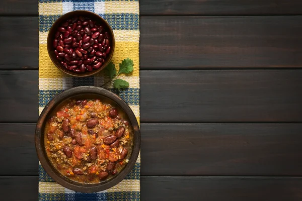 Chili con Carne e feijão de rim cru — Fotografia de Stock