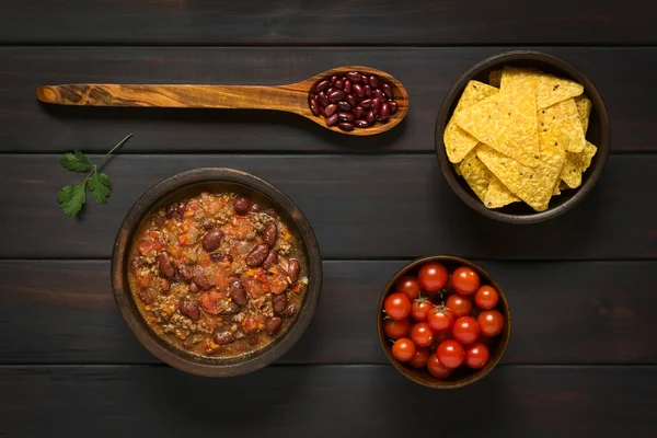 Chili con Carne e Tortilla Chips — Fotografia de Stock