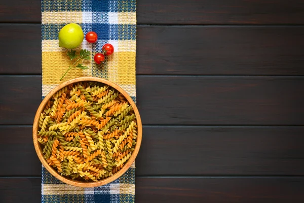 Ruwe Fusilli of Rotini Pasta — Stockfoto