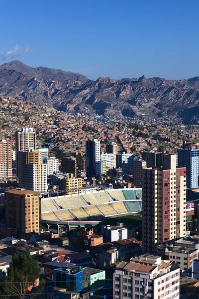 Estadio Hernando Siles en La Paz, Bolivia — Foto de Stock