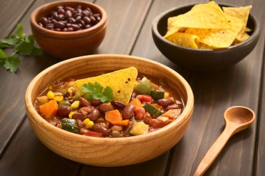 Vejeteryan Chili çanak