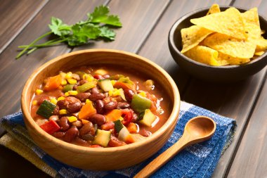 Vejeteryan Chili çanak