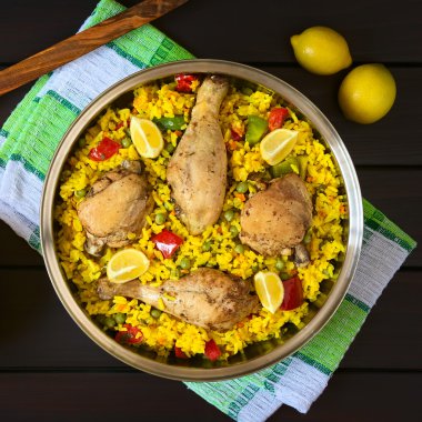 İspanyol tavuk paella