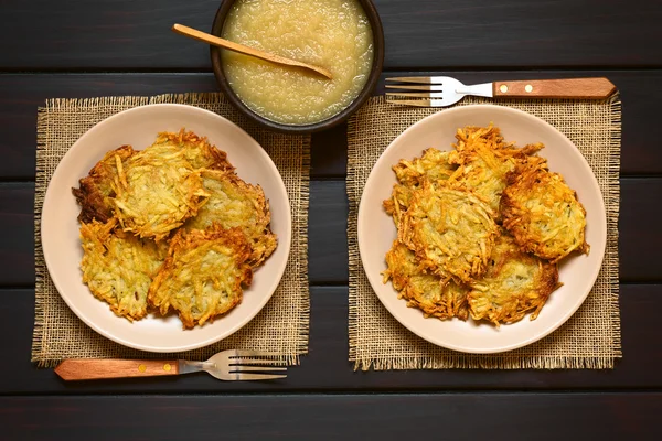 Potato Pancakes or Fritters with Apple Sauce Stockafbeelding