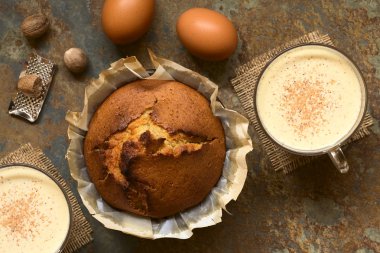 Yumurta likörü içki