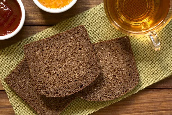 Fette di pane di segale al nichel — Foto Stock