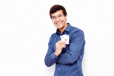 Adam gösteren iskambil